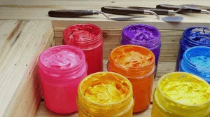 Como é feito: quais são as principais tintas utilizadas na serigrafia?