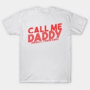 Papai de primeira viagem? Uma camiseta personalizada é uma ideia de presente inesperada.