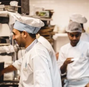Jaqueta de Chef Personalizada: 5 Erros a Evitar ao Bordar uma